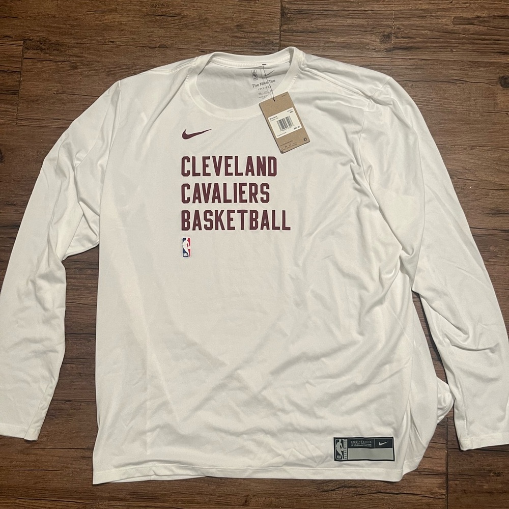 Cavs shirt
